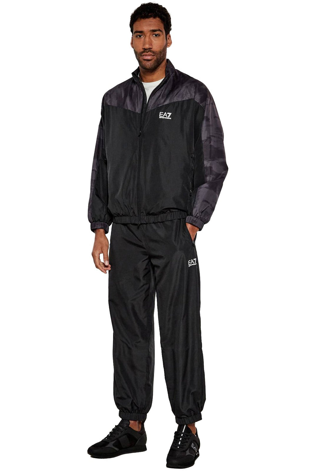 Conjunto Emporio Armani EA7