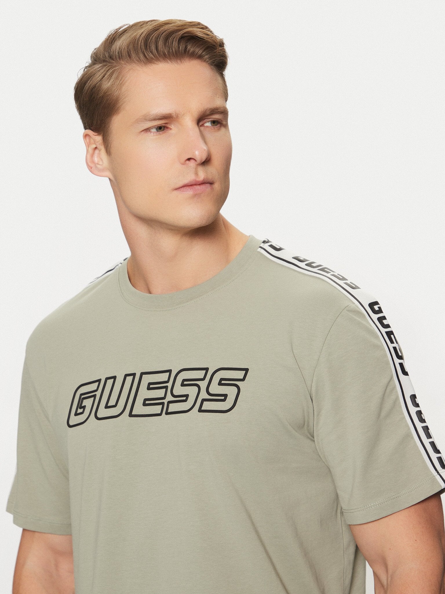 T-Shirt Guess Arlo